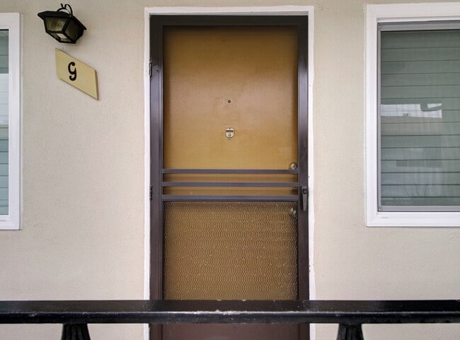 Photo - 4031 W 132nd St