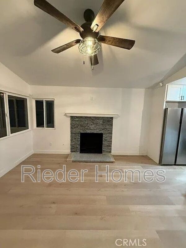 Building Photo - 664 Carefree Dr Unit 4