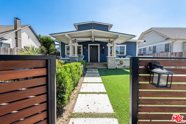 Photo - 222 N St Andrews Pl