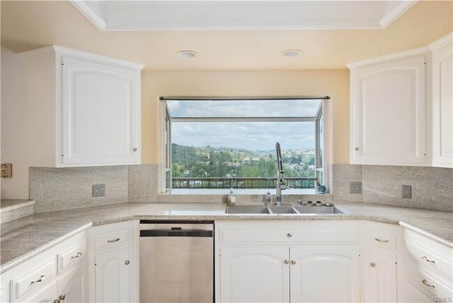 Photo - 4389 San Blas Ave