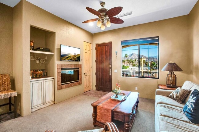 Photo - 50700 Santa Rosa Plz Unit 5