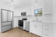 Photo - 3212 Hamilton Way