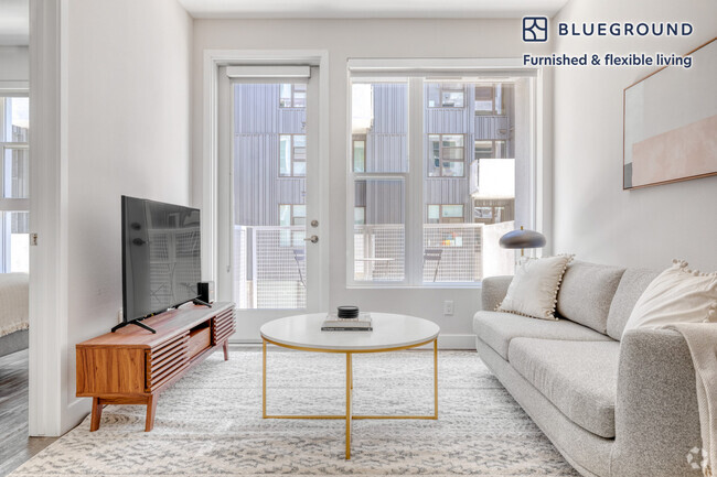 Building Photo - 6677 Santa Monica Blvd Rental