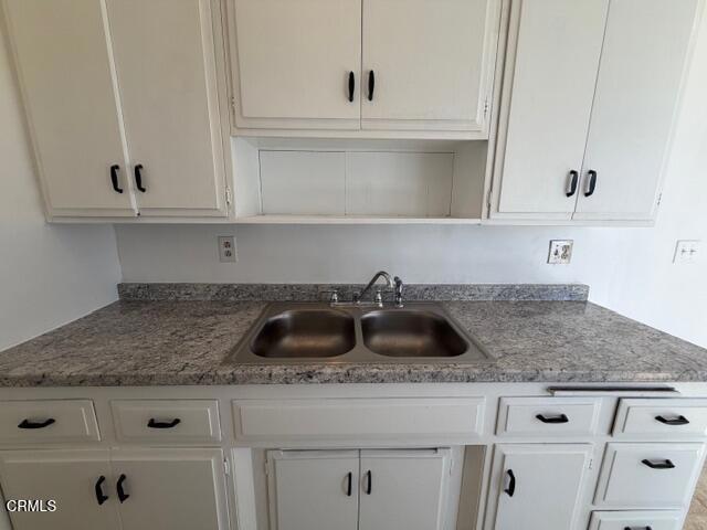 Photo - 728 Sidonia Ave