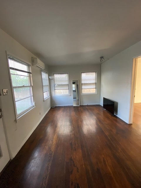 Photo - 174 W Linden Ave Unit #1