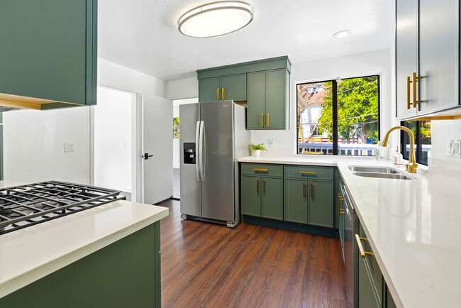 Photo - 23855 Zuger Dr