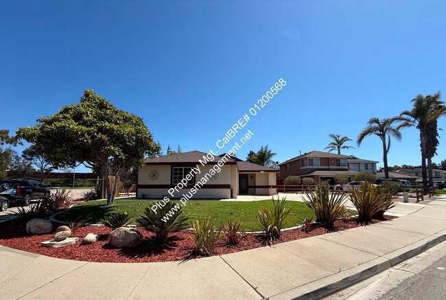 Building Photo - Updated Orcutt Single Story Corner Home Wi...