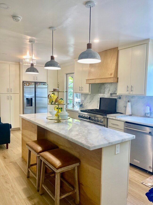 Photo - 11323 Mississippi Ave Unit 11323