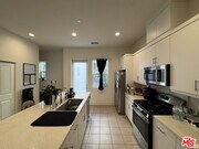 Photo - 905 E Mason Ln Townhome