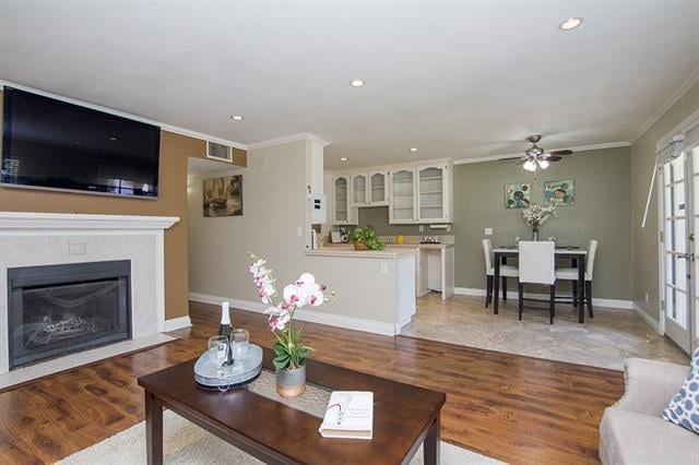 Photo - 5006 Collwood Way