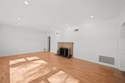 Photo - 10257 McVine Ave