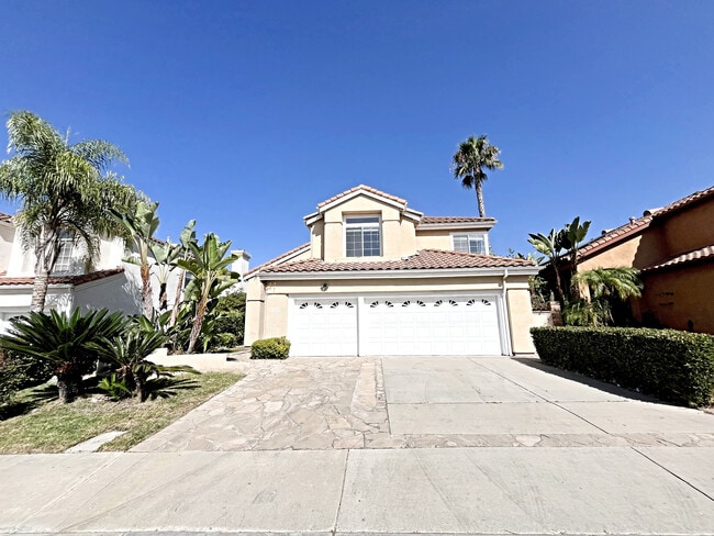 Building Photo - 12460 Picrus St