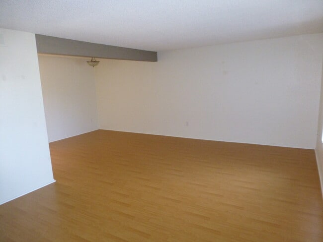Photo - Coming soon....Spacious 4BR Townhome in Desirable Tiburon Community – Carlsbad