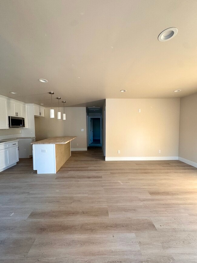 Photo - 11720 Utah Ave Unit B