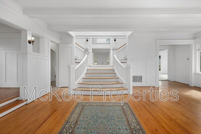 Photo - 1115 F Ave