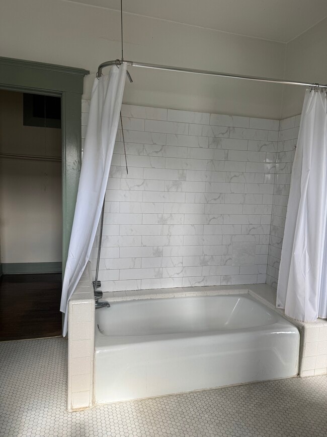 Photo - 1118 W 18th St Unit #218thSt