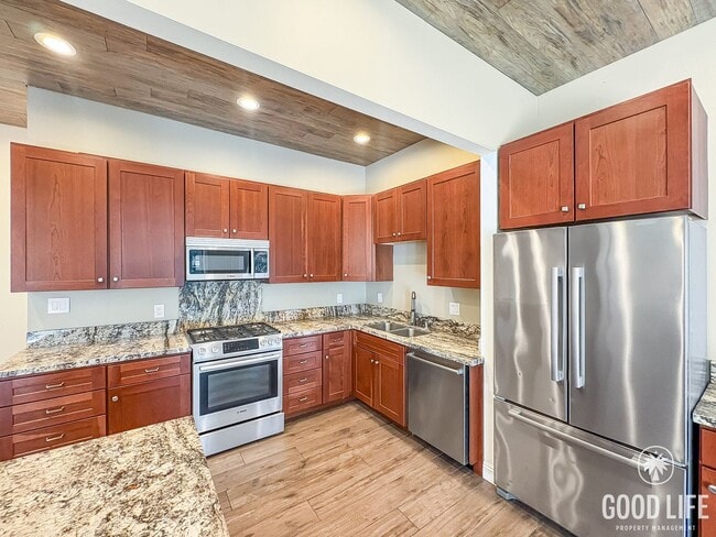 Photo - Newly remodeled 4bed/2bath home w/upgrades!