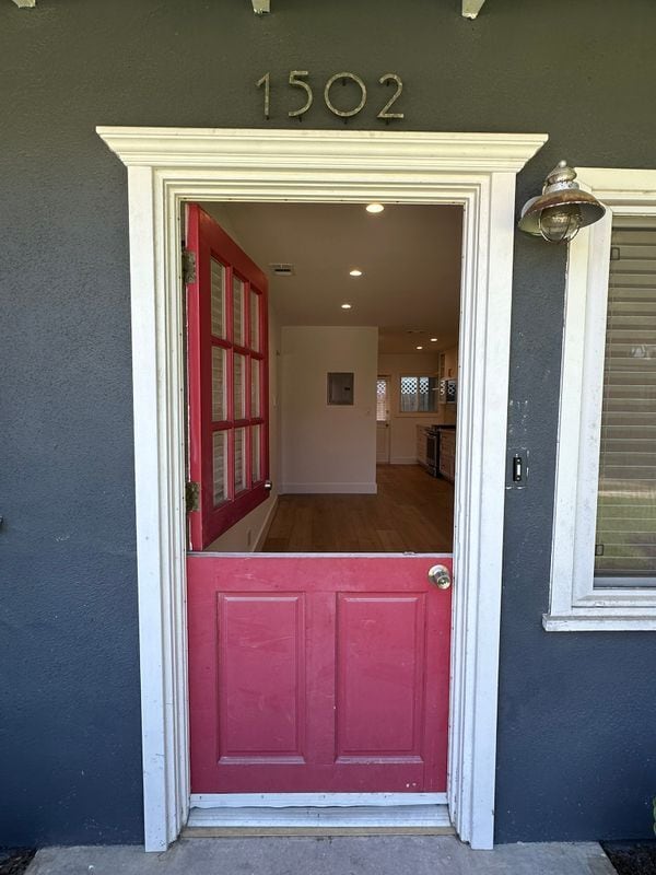 Building Photo - 1502 Clay St