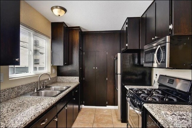 Photo - 4450 Wilson Ave