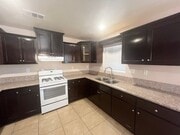 Photo - 621-623 W Imperial Hwy Apartment Unit 623