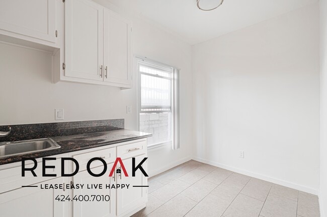 Photo - 921 S Bonnie Brae St Unit 18