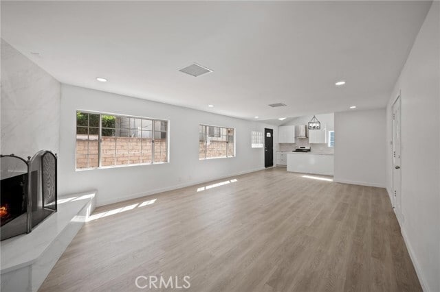 Photo - 7445 Balcom Ave