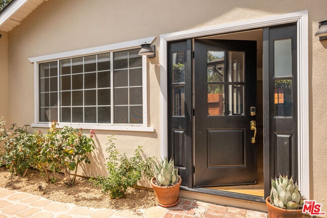 Photo - 5239 San Feliciano Dr