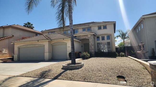 Building Photo - Gorgeous 5 Bedroom w/ Downstairs bedroom! ... Rental