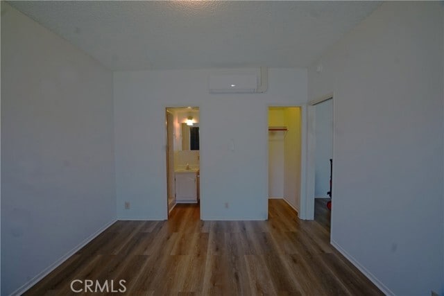 Photo - 3750 Taft St