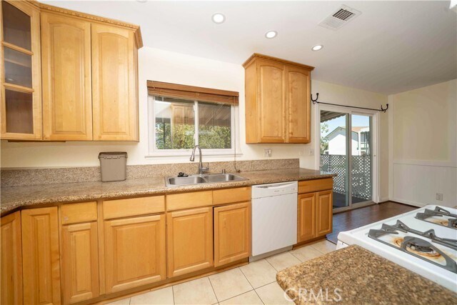 Photo - 4938 Argyle Dr