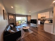 Photo - 1822 Garvey Ave