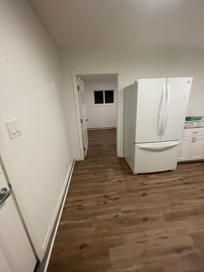 Photo - 23592 Flight St