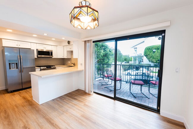 Building Photo - 2201 Via Carrillo Unit 2201 Via Carillo Palos Ve