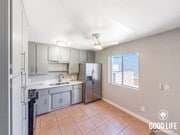 Photo - 3BD/1BA Home in Lakeside with In-Unit Laundry & Built-In Closets Unit 8424