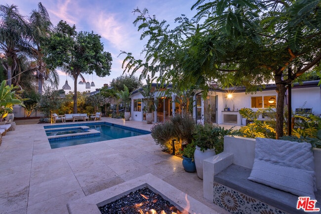 Photo - 7442 Capps Ave