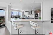 Photo - 10724 Wilshire Blvd Unit 909