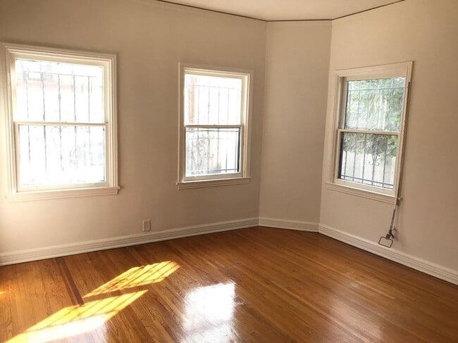Photo - 626 Cochran Ave Apartment Unit 3