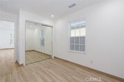 Photo - 221 S Ross St