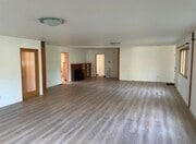 Photo - 1646 Maple Ave