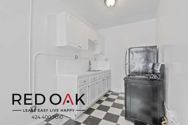 Photo - 854 S Oxford Ave Unit 305