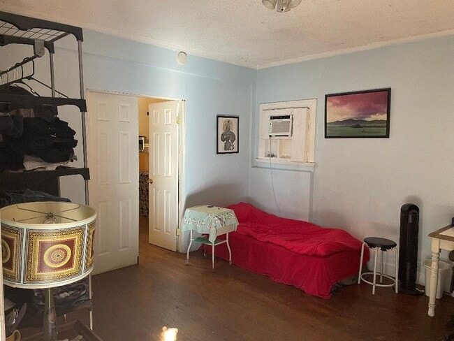 Photo - 235 W 5th St Unit R 1
