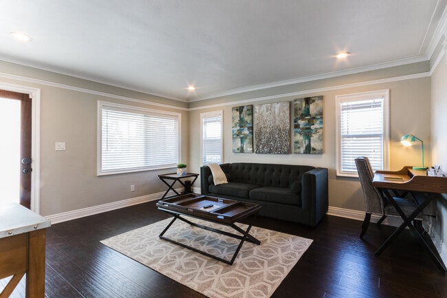 Photo - 5357 Virginia Ave