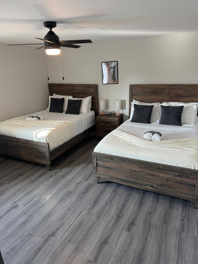 Photo - 12765 Shadybend Dr