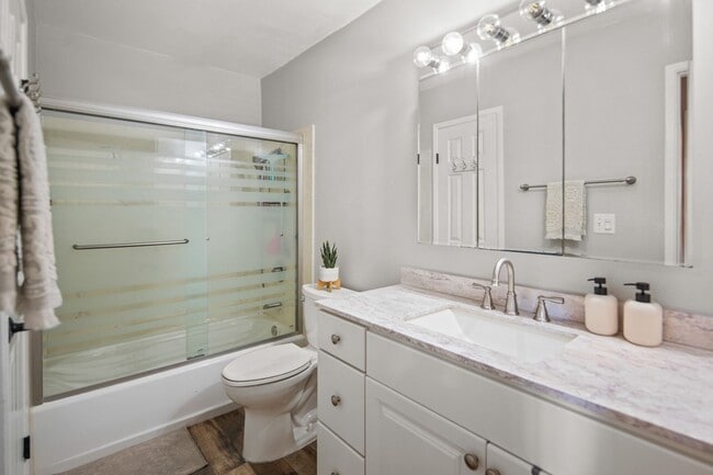 Photo - Gorgeous & Spacious 1 Bedroom/ 1 Bath Condo, Open Layout Concept! $2,295.00 Unit D19