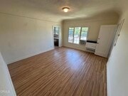 Photo - 638 N Vista St