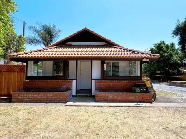 Building Photo - 416 W Duarte Rd Rental