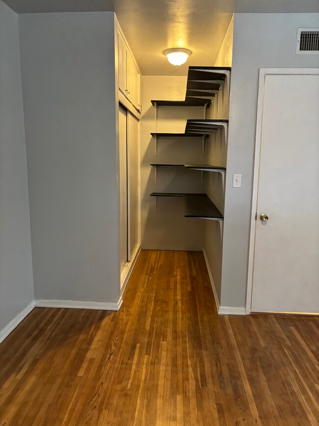 Photo - 6327 Calvin Ave Unit STUDIO