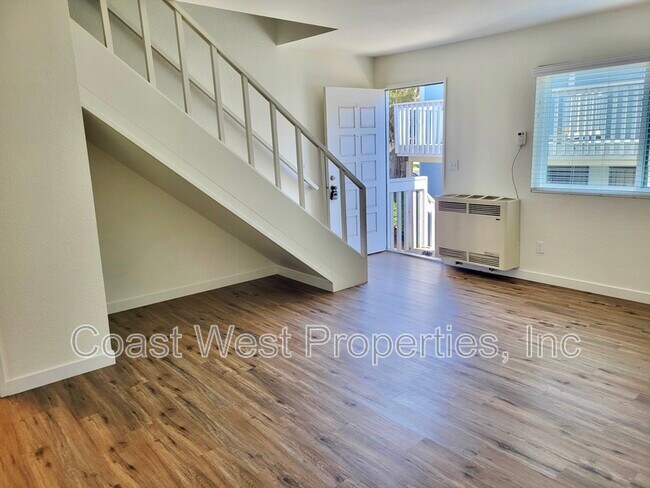Photo - 1178 Cypress Ave