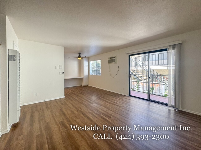 Photo - 4071 McLaughlin Ave