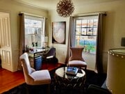 Sitting room. - 3177 A St